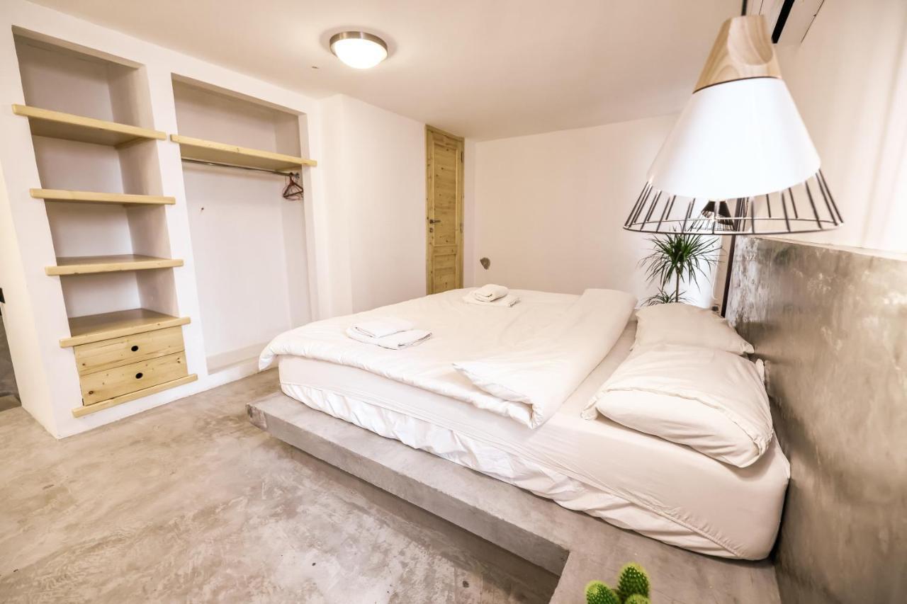 Old Town Guesthouses Batroun Ngoại thất bức ảnh