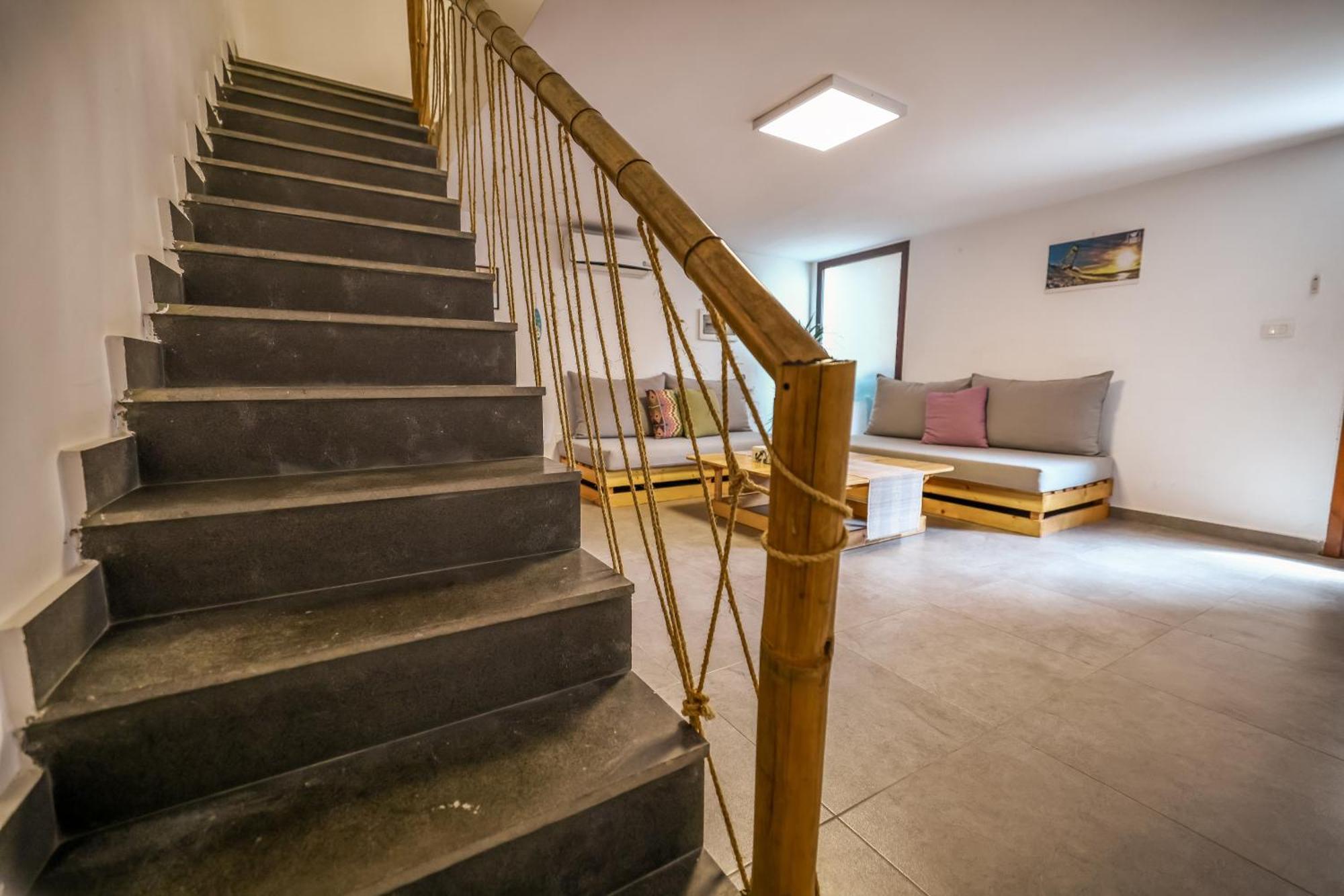 Old Town Guesthouses Batroun Ngoại thất bức ảnh