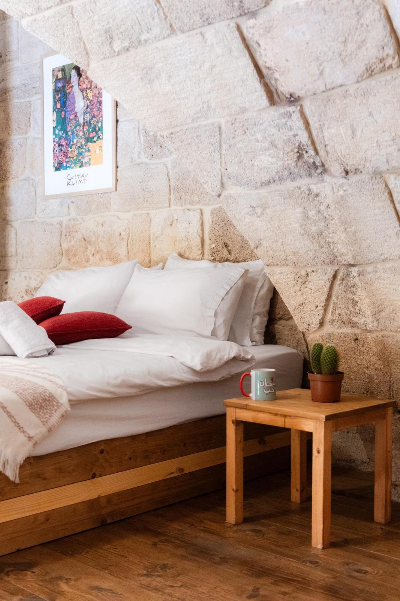 Old Town Guesthouses Batroun Ngoại thất bức ảnh