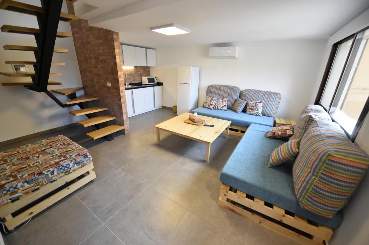 Old Town Guesthouses Batroun Ngoại thất bức ảnh